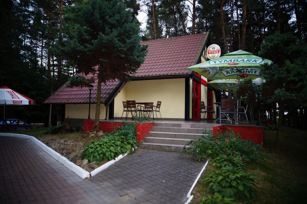 Ow Inter Piast Kalbornia - Z Wlasna Plaza Z Kapieliskiem I Przystania Dąbrówno Exteriér fotografie