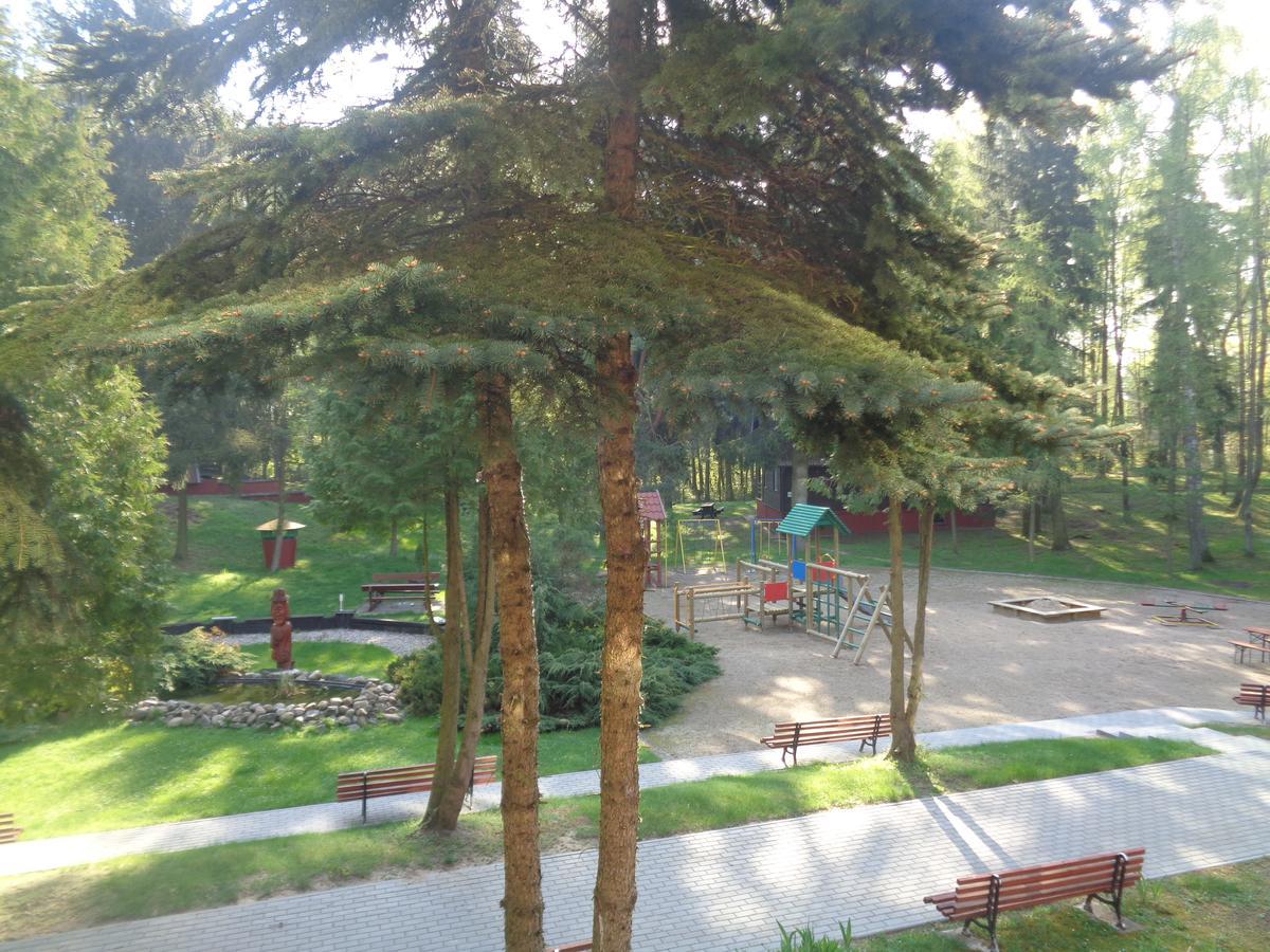 Ow Inter Piast Kalbornia - Z Wlasna Plaza Z Kapieliskiem I Przystania Dąbrówno Exteriér fotografie